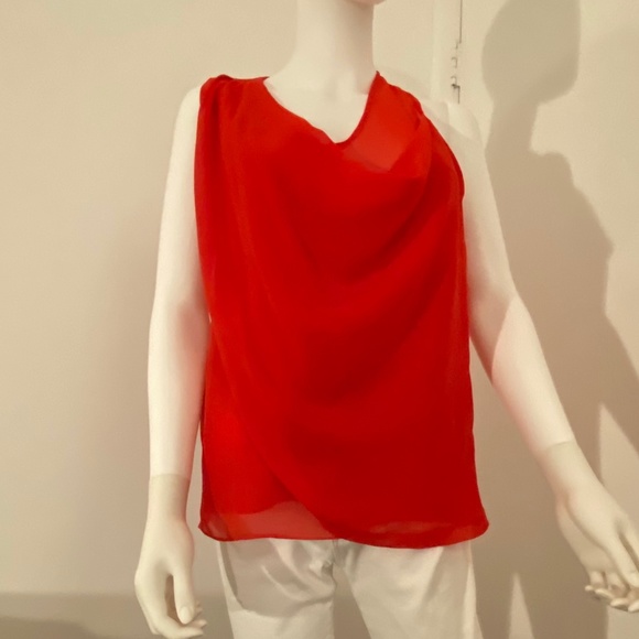 DVF - Picture 6 of 6